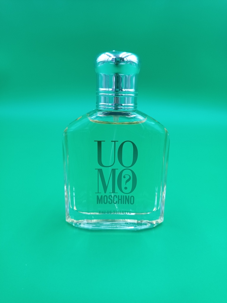 Uo-mo moschino