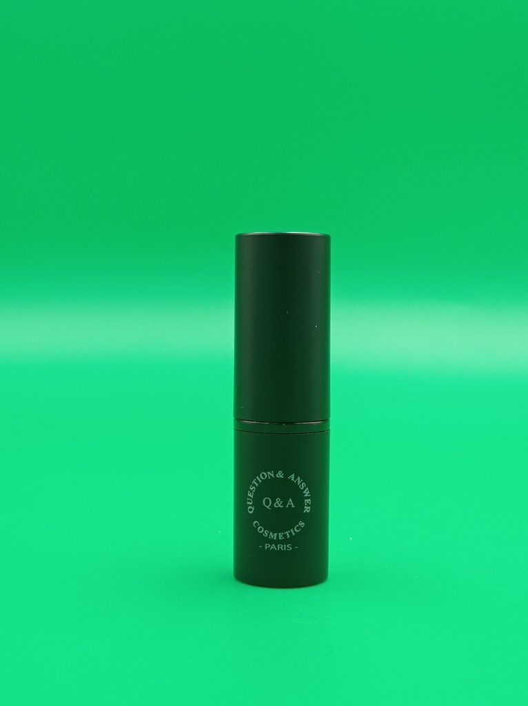 Shiny lipstick