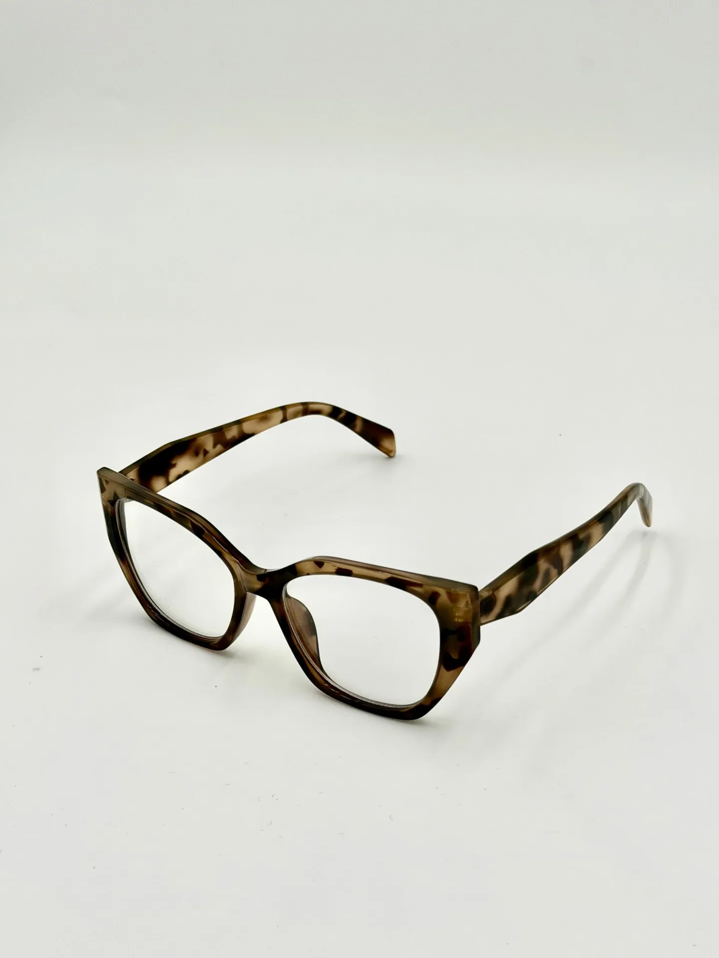 Eyeglasses frame, China, Brown, Woman