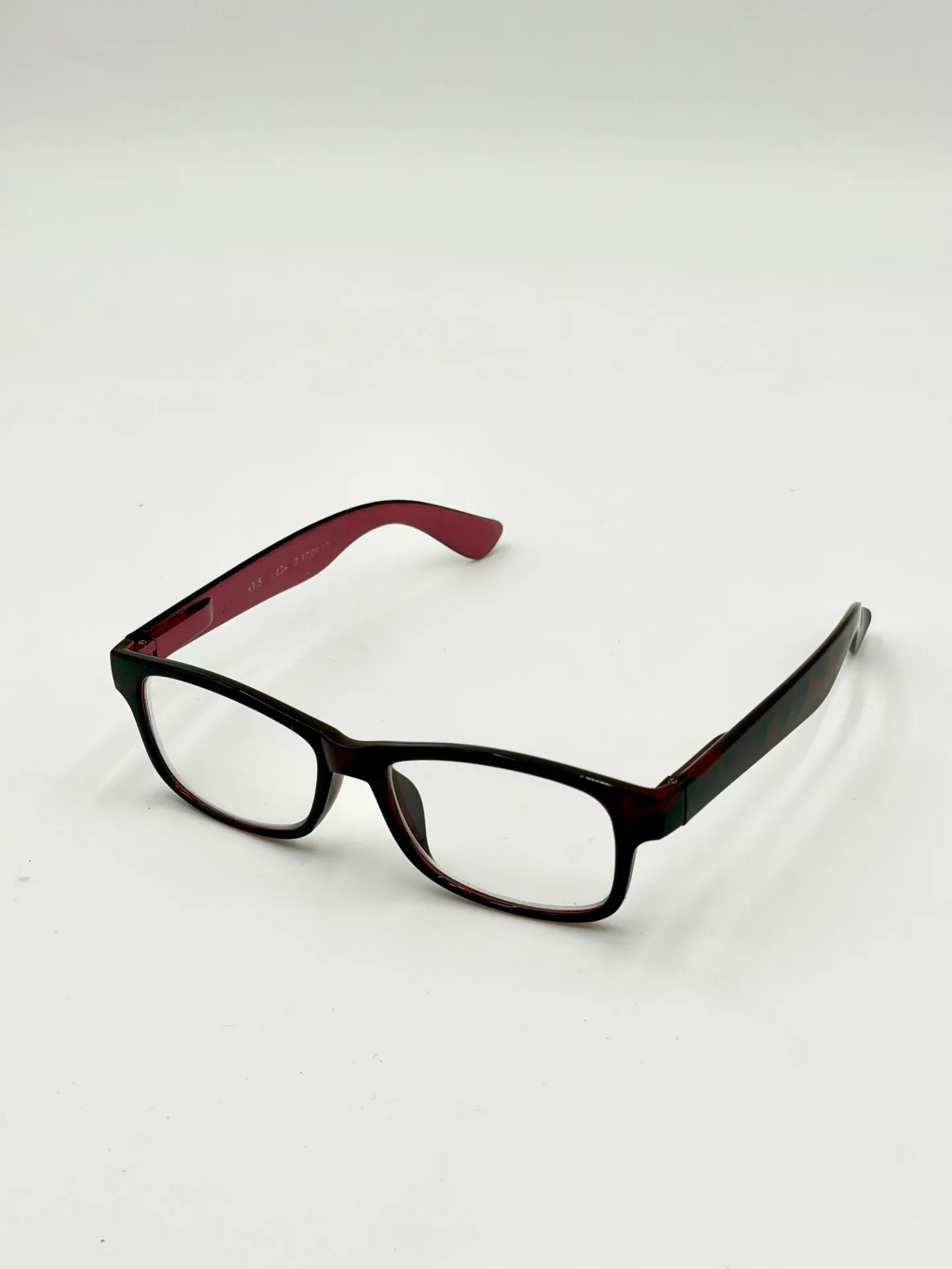 Eyeglasses frame, China, Burgandy, Woman