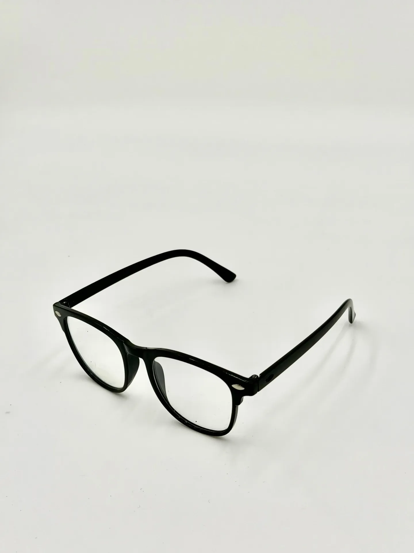 Eyeglasses frame, China, Black, Woman