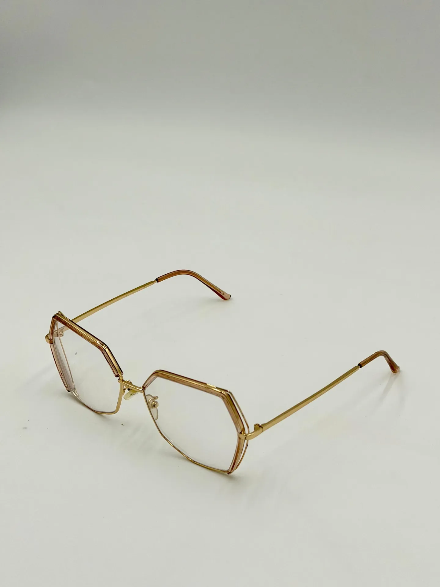 Eyeglasses frame, China, Gold, Woman