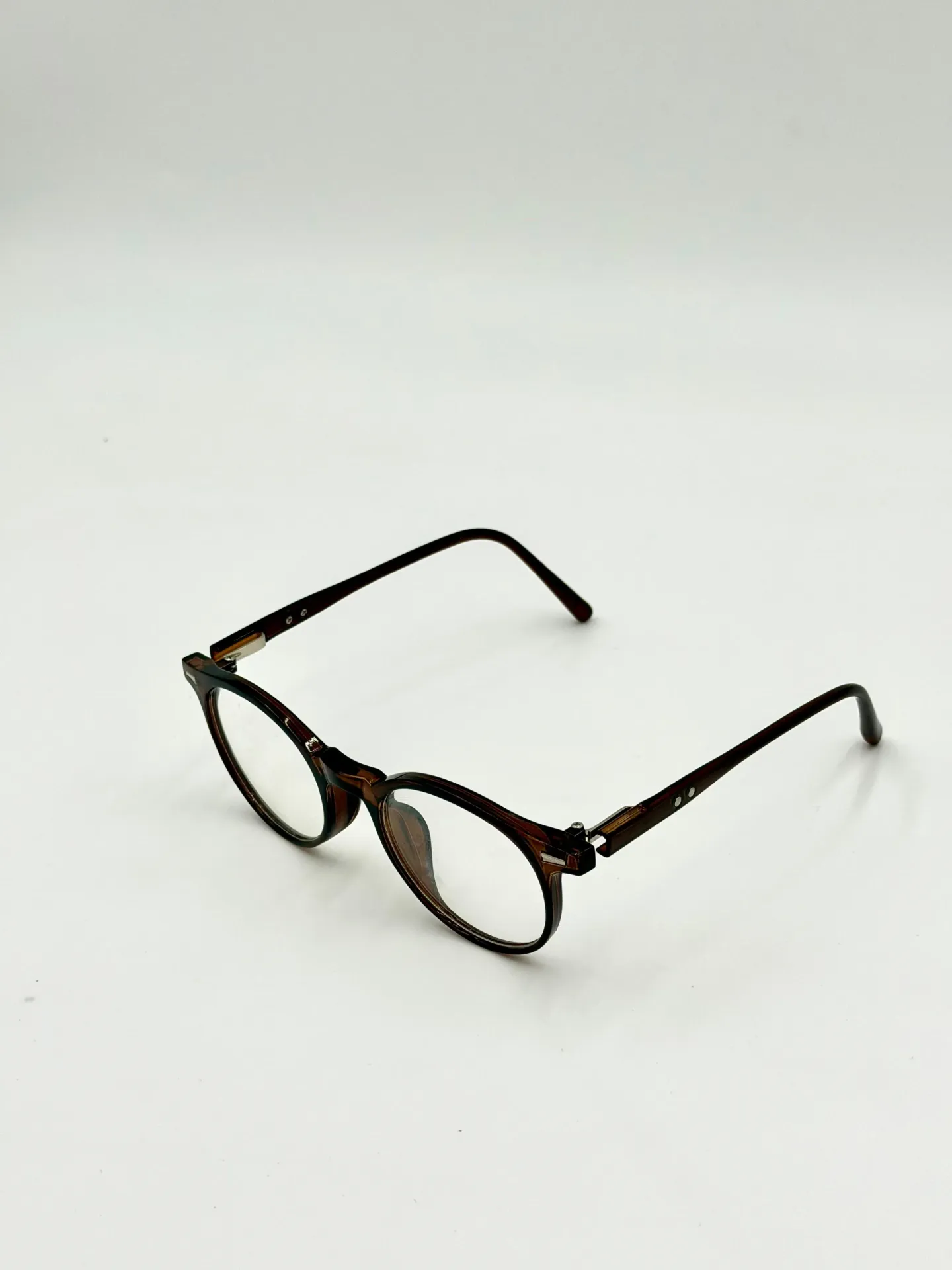 Eyeglasses frame, China, Brown, Woman