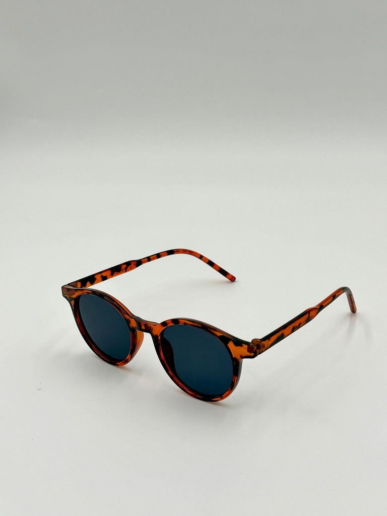 Sunglasses, China, Brown, Woman