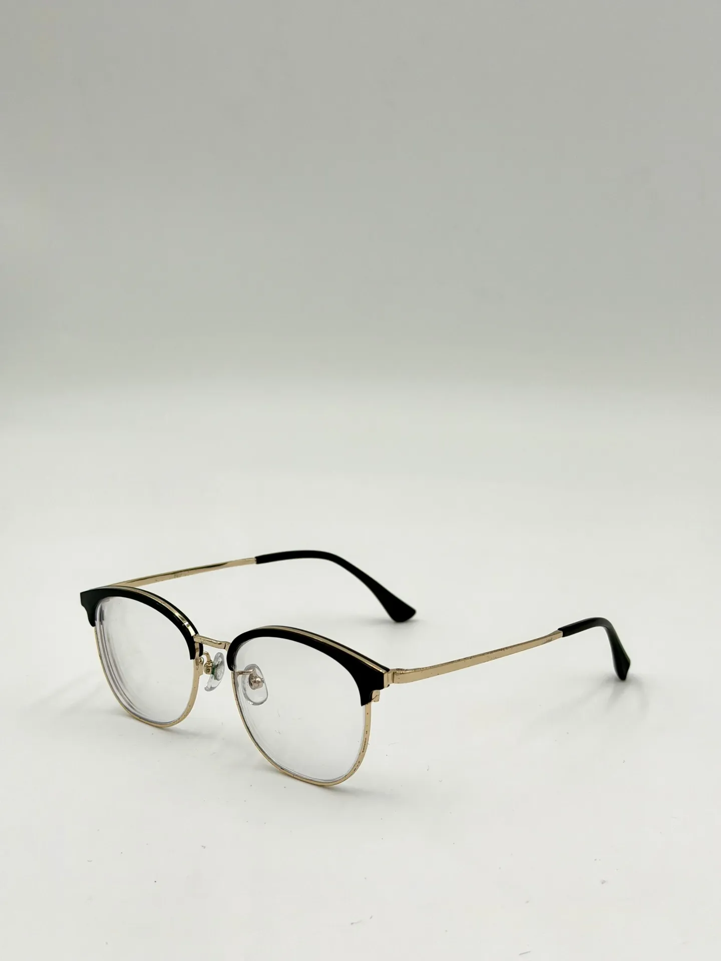 Eyeglasses frame, China, Black with gold, Woman