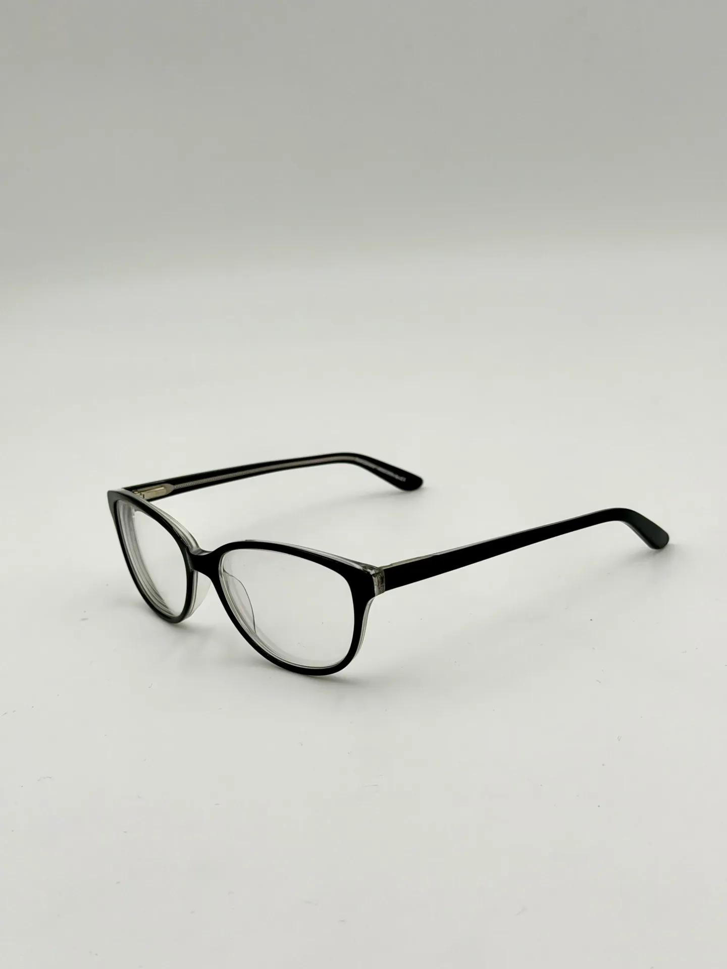 Eyeglasses frame, China, Black, Woman