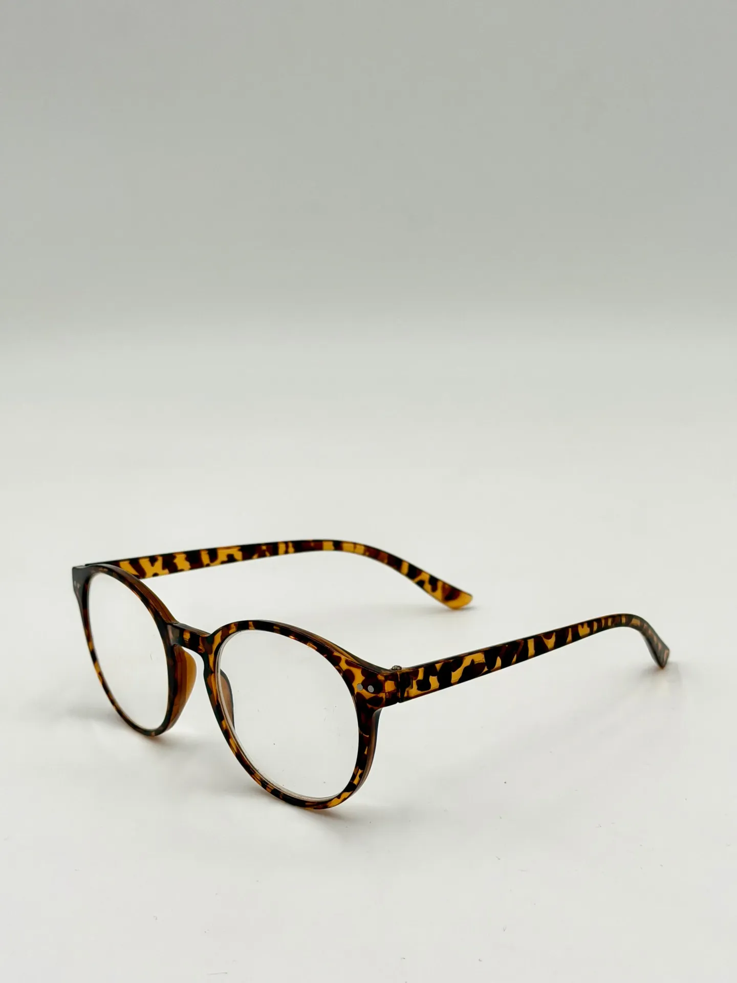 Eyeglasses frame, China, Brown, Woman