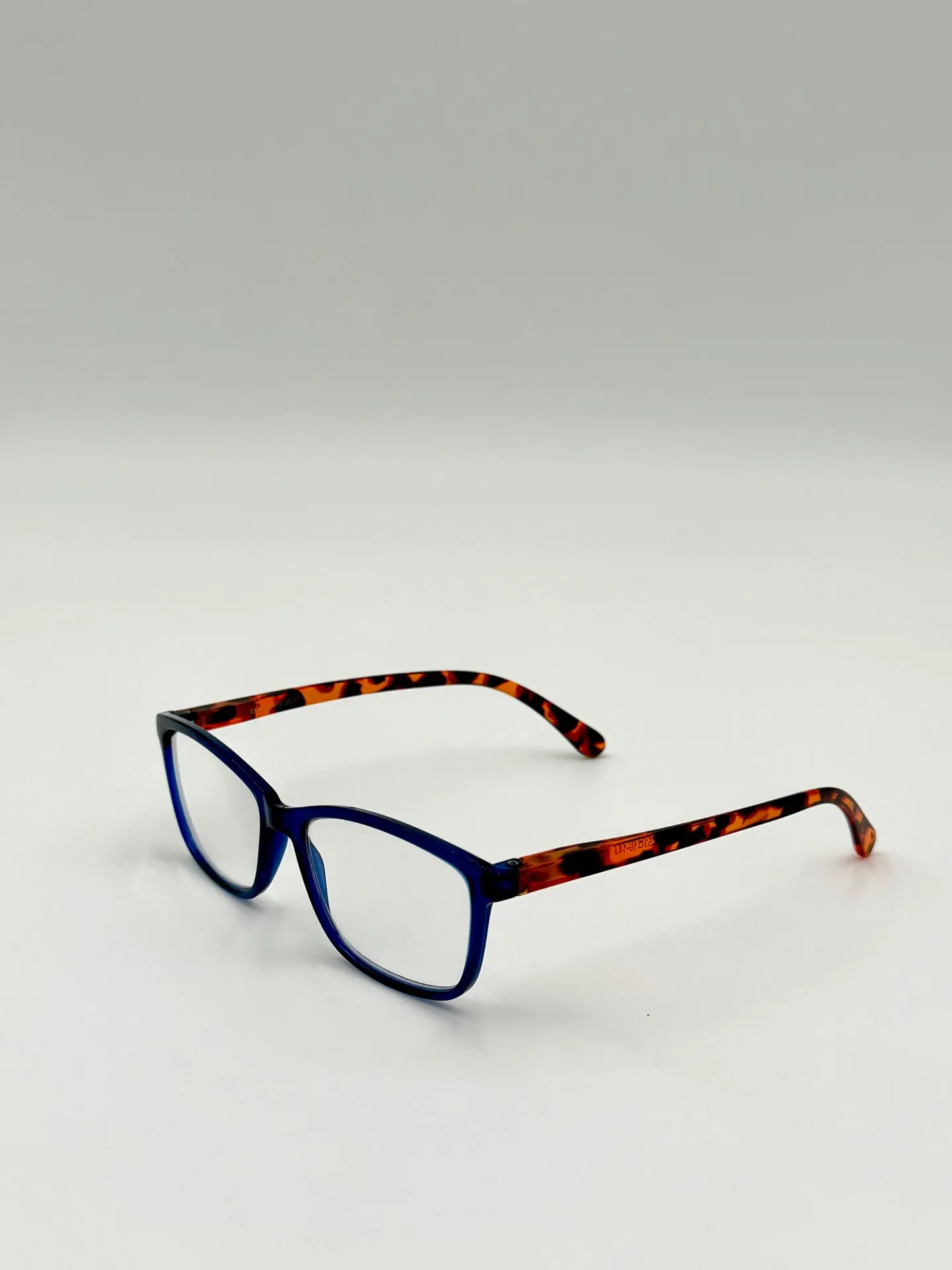 Eyeglasses frame, China, Brown with blue, Woman