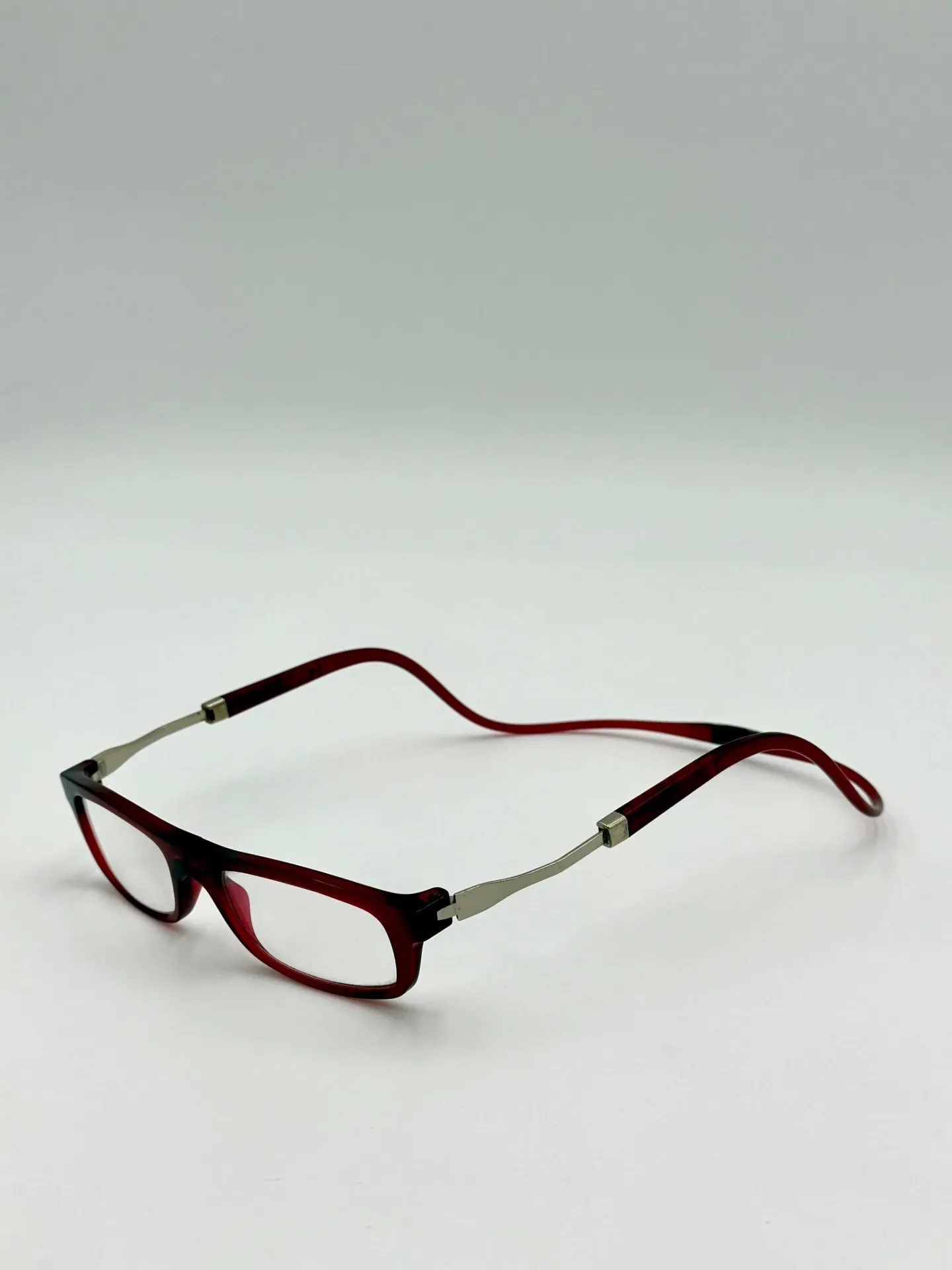 Eyeglasses frame, China, Burgandy, Woman