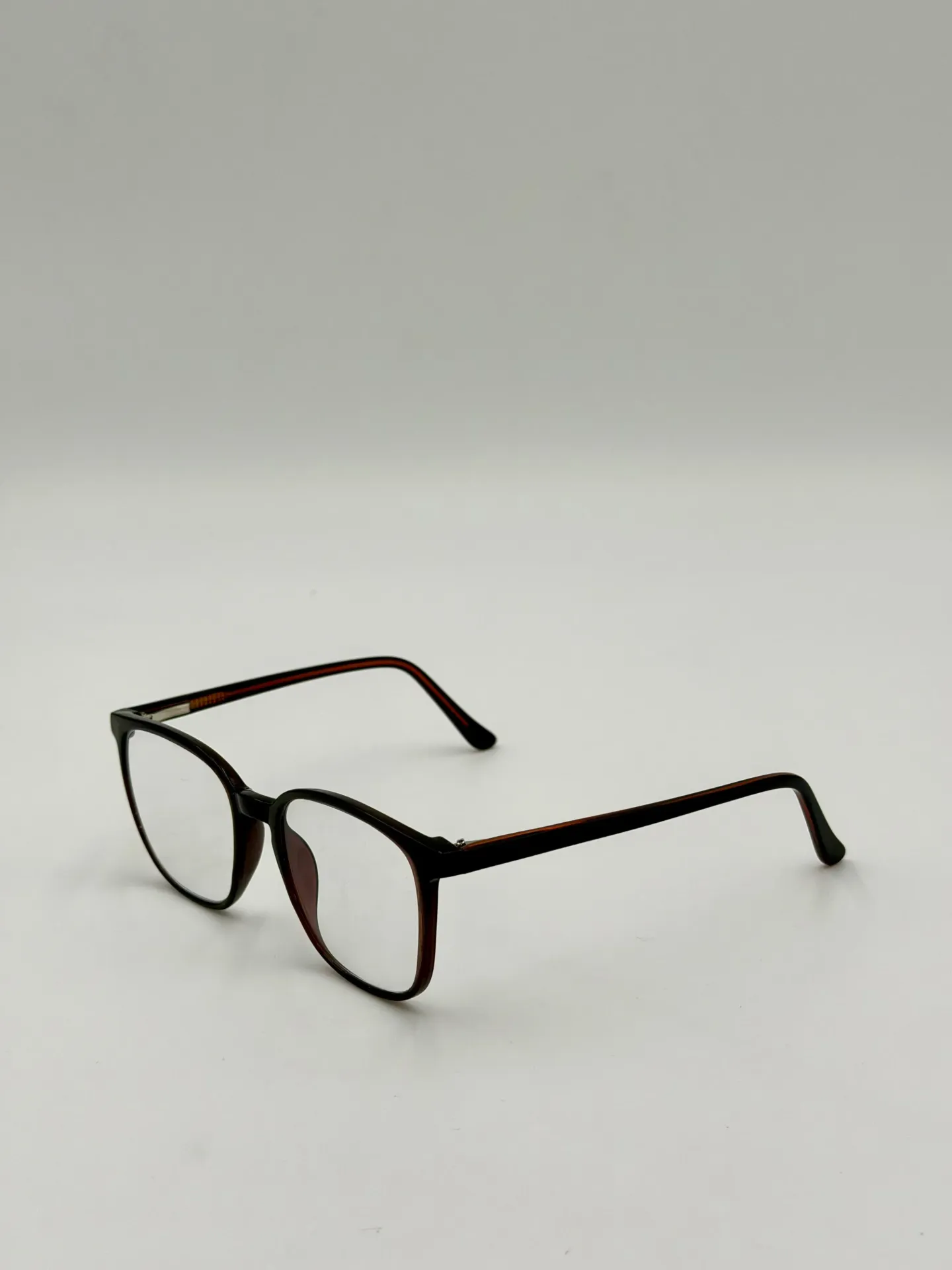 Eyeglasses frame, China, Brown, Woman