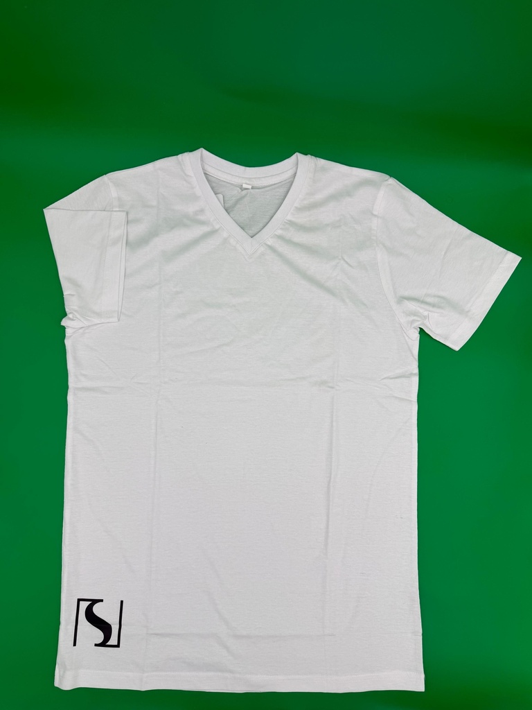 T-Shirt, made in uae, size M